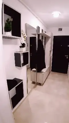 ACASĂ LA PIATRA NEAMȚ interior