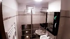 ACASĂ LA PIATRA NEAMȚ interior