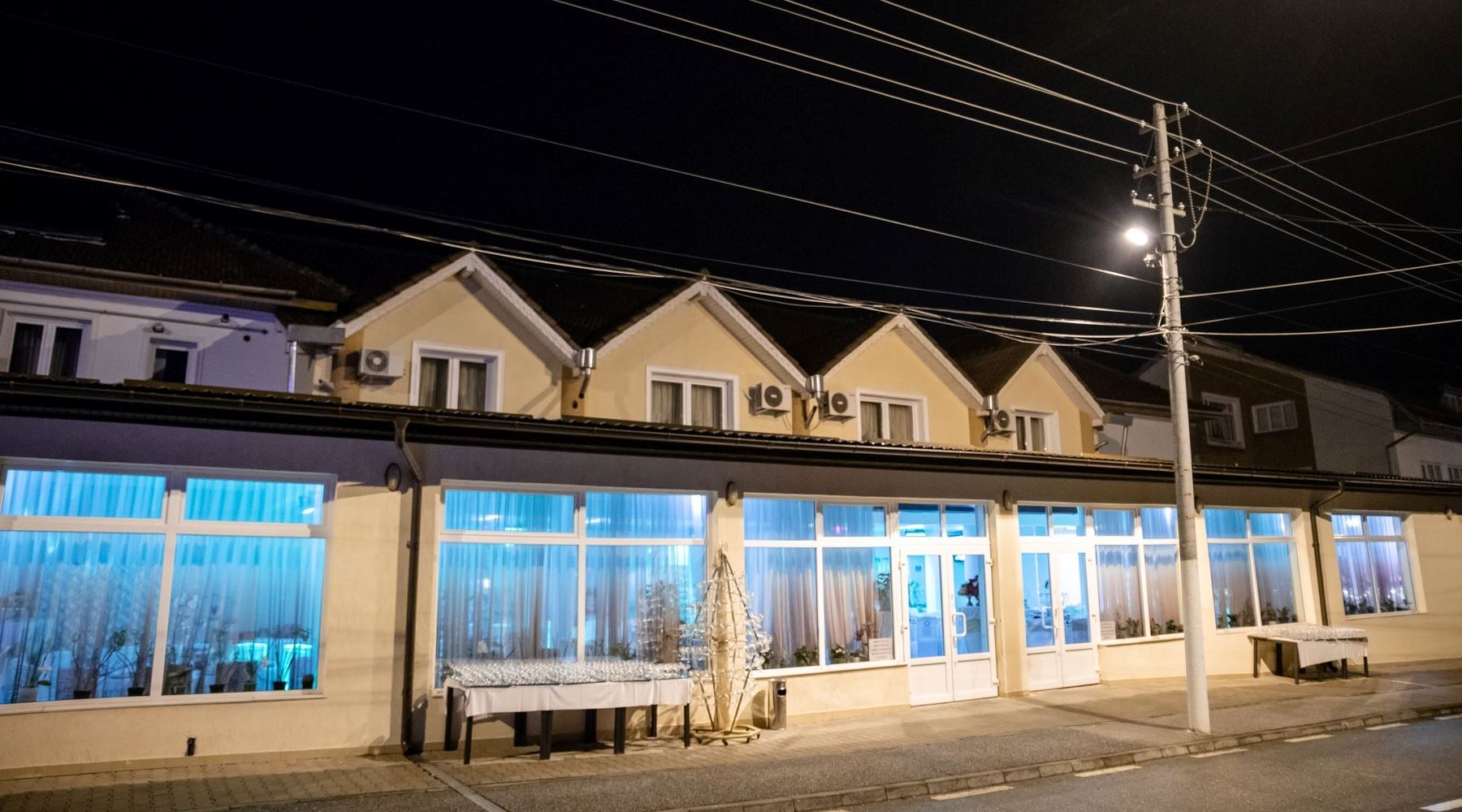 AGREMENTUL exterior