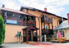 Cazare ALEXANDRA în Vatra Moldoviţei, SUCEAVA