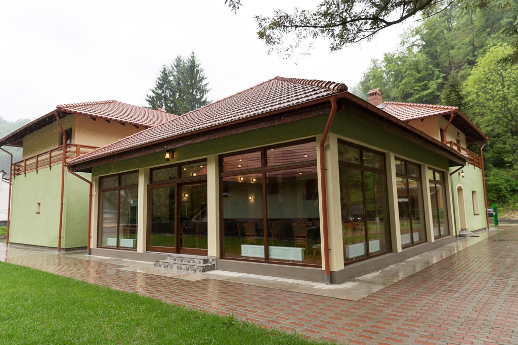 ALPIN exterior