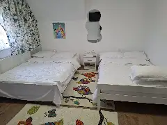 AUTENTIC ADORABLE APARTMENT interior