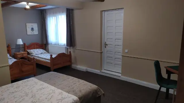 B&B DUMBRAVĂ cameră Cameră family