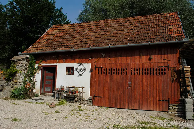 Cazare CASA BUTNARULUI în Geoagiu de Sus, ALBA - casa-butnarului-com-stremt-sat-geoagiu-de-sus