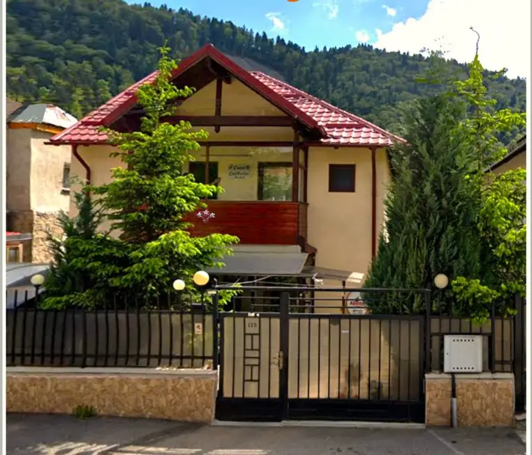 CASA CERBULUI cover