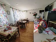 CASA DE SUB MĂGURĂ facilități
