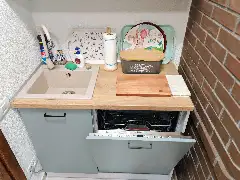 CASA DE SUB MĂGURĂ facilități