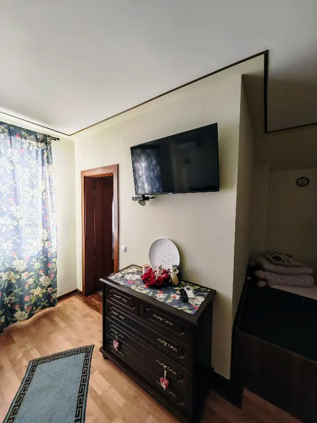 CASA DE SUB MĂGURĂ cameră Cameră deluxe  cladire A