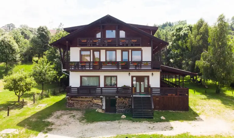 Cazare CEHOV în Zărneşti, BRAŞOV - cehov-oras-zarnesti