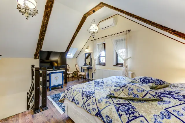CONACUL AMBIENT cameră Duplex Suite