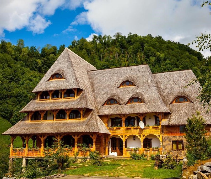 Cazare CONACUL DRAHNEILOR în Ruscova, MARAMUREŞ
