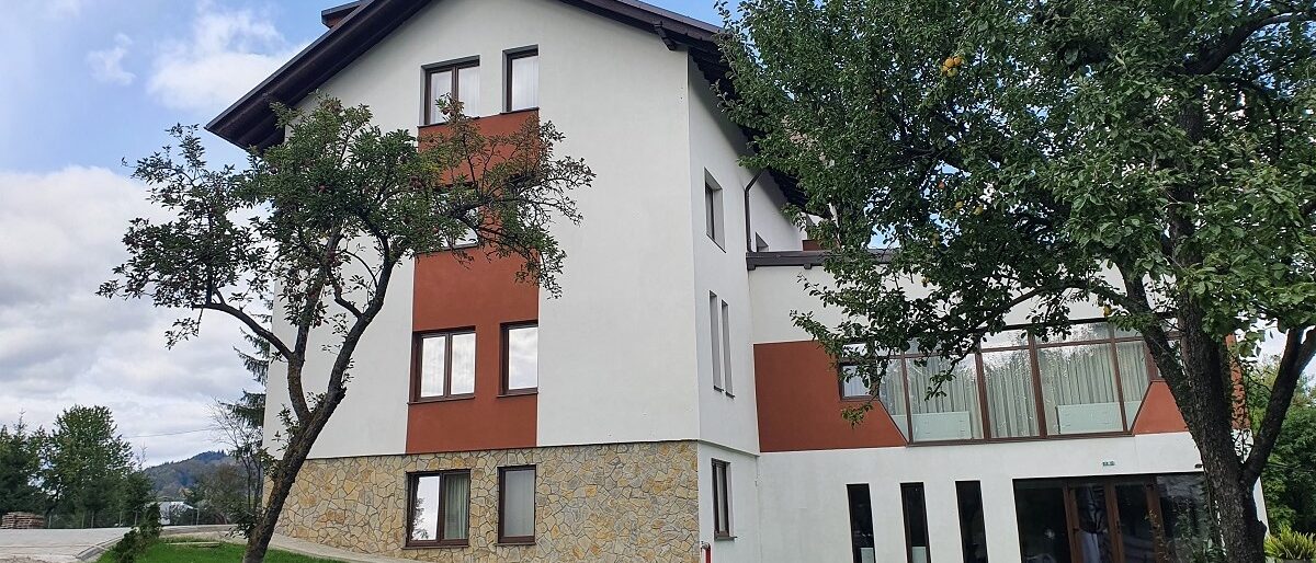 DAIANA exterior