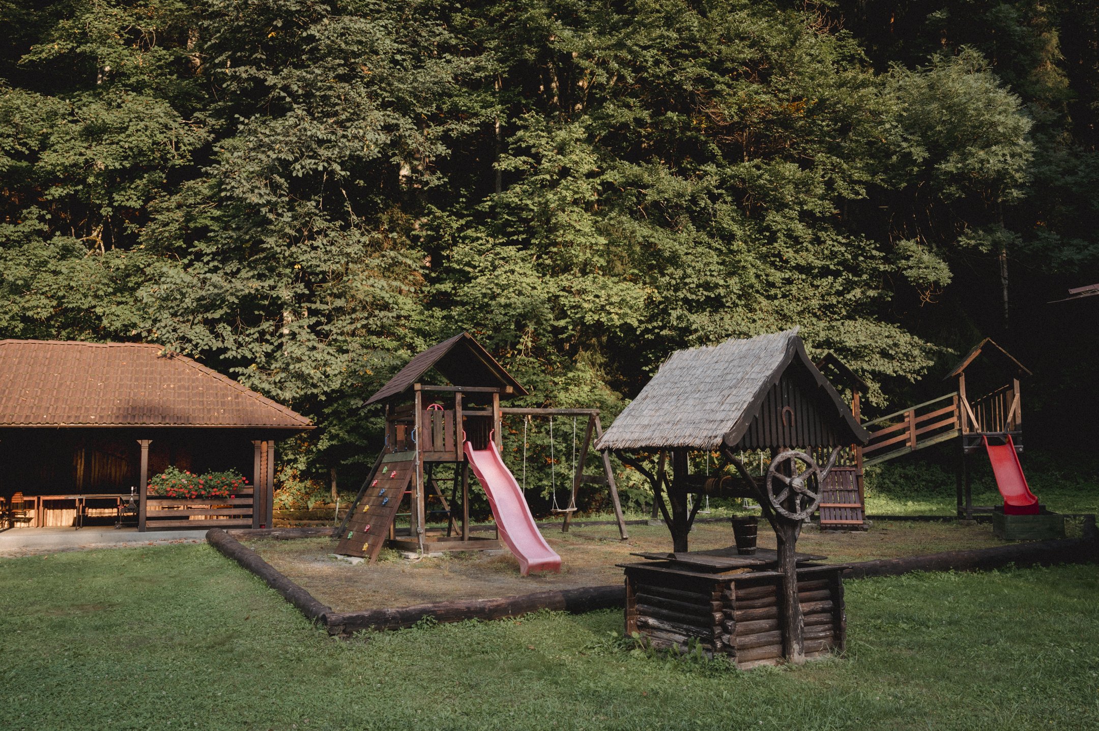 DENISA exterior