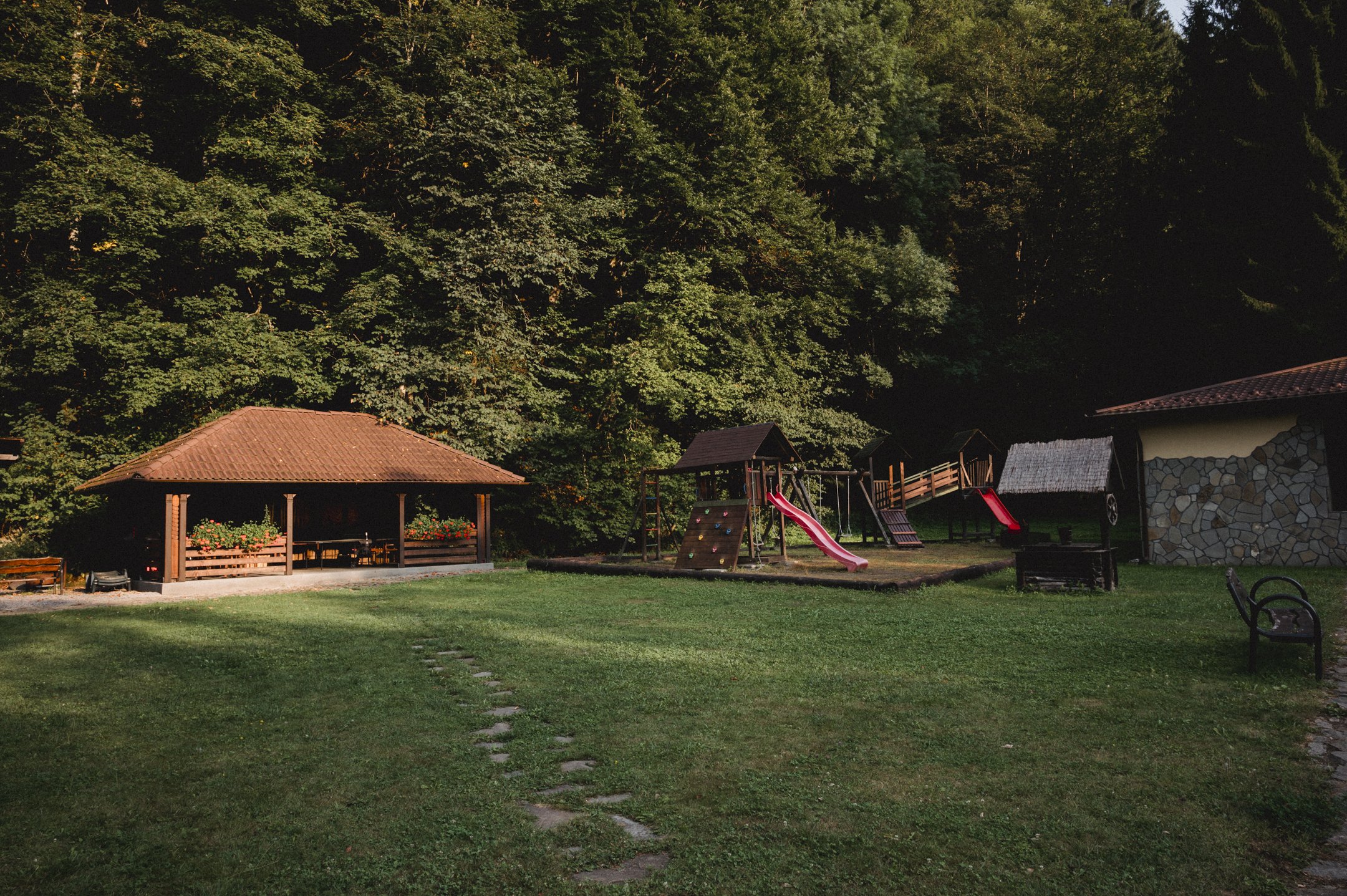 DENISA exterior