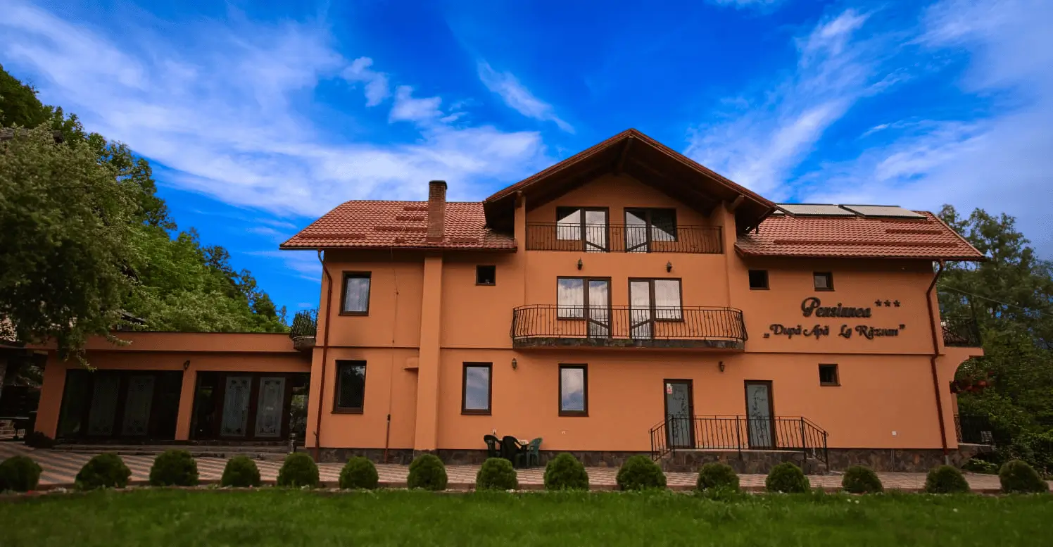 DUPĂ APĂ LA RĂZVAN