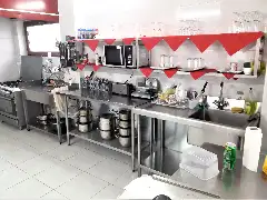 ESENŢIAL facilități