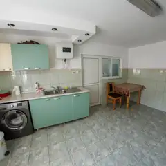 FELIX exterior