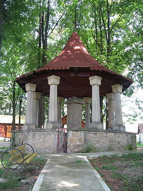 FLOAREA BUCOVINEI exterior