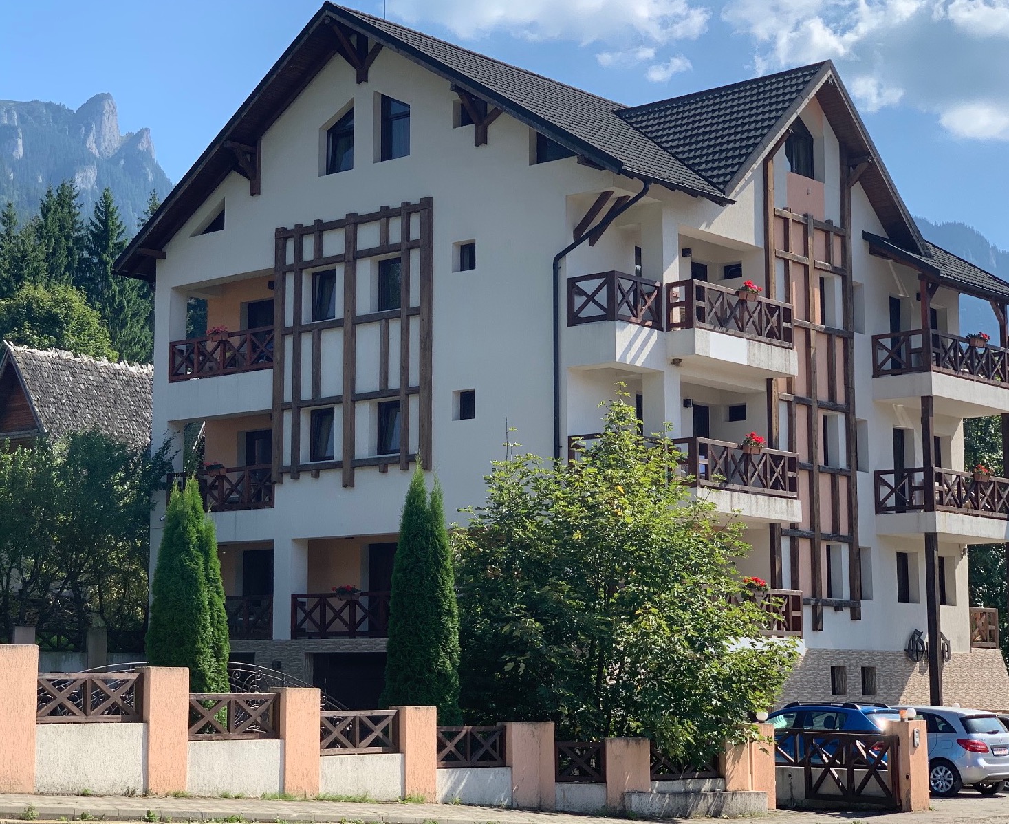 Cazare GOLD în Ceahlău, NEAMŢ