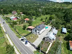 HAPPY DAY HOREZU exterior