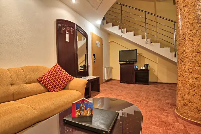 HOTEL AMBIENT cameră Camere Duble Executive 4*