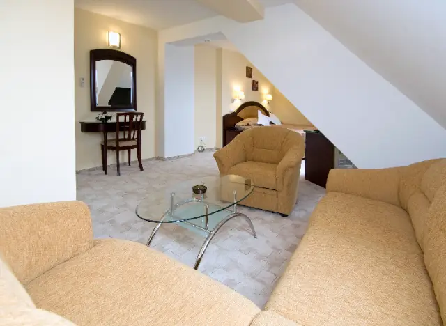 HOTEL AMBIENT cameră Duplex Suite 4*