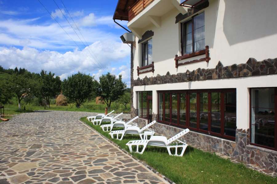 LACRAMIOARA exterior