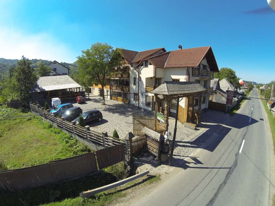 LACRAMIOARA exterior