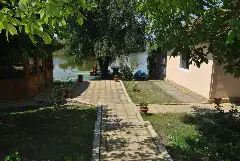 LACUL RACILOR 2 exterior