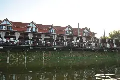 LACUL RACILOR 2 cover