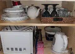 MĂGURA RUSTIC TINY HOUSE interior