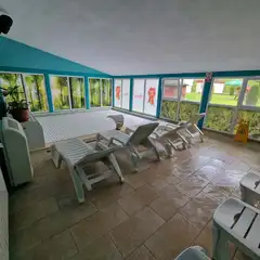 MAMA UŢA exterior