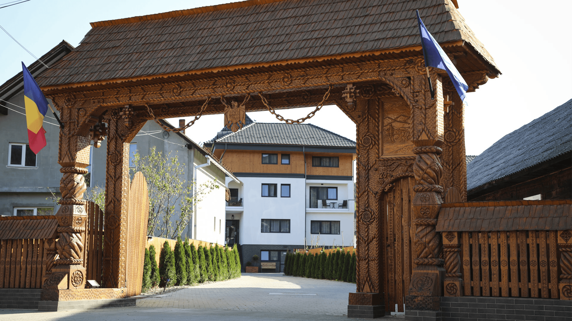 MARAMUREŞ exterior