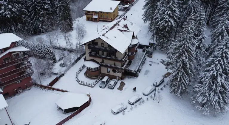 Cazare MONTEBELLO în Predeal, BRAŞOV - montebello-oras-predeal