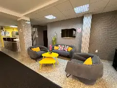 exterior la NYS în Iaşi - imagine 1