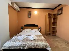 exterior la NYS în Iaşi - imagine 5