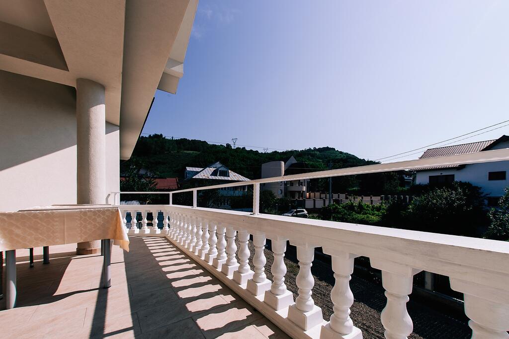 OZON exterior
