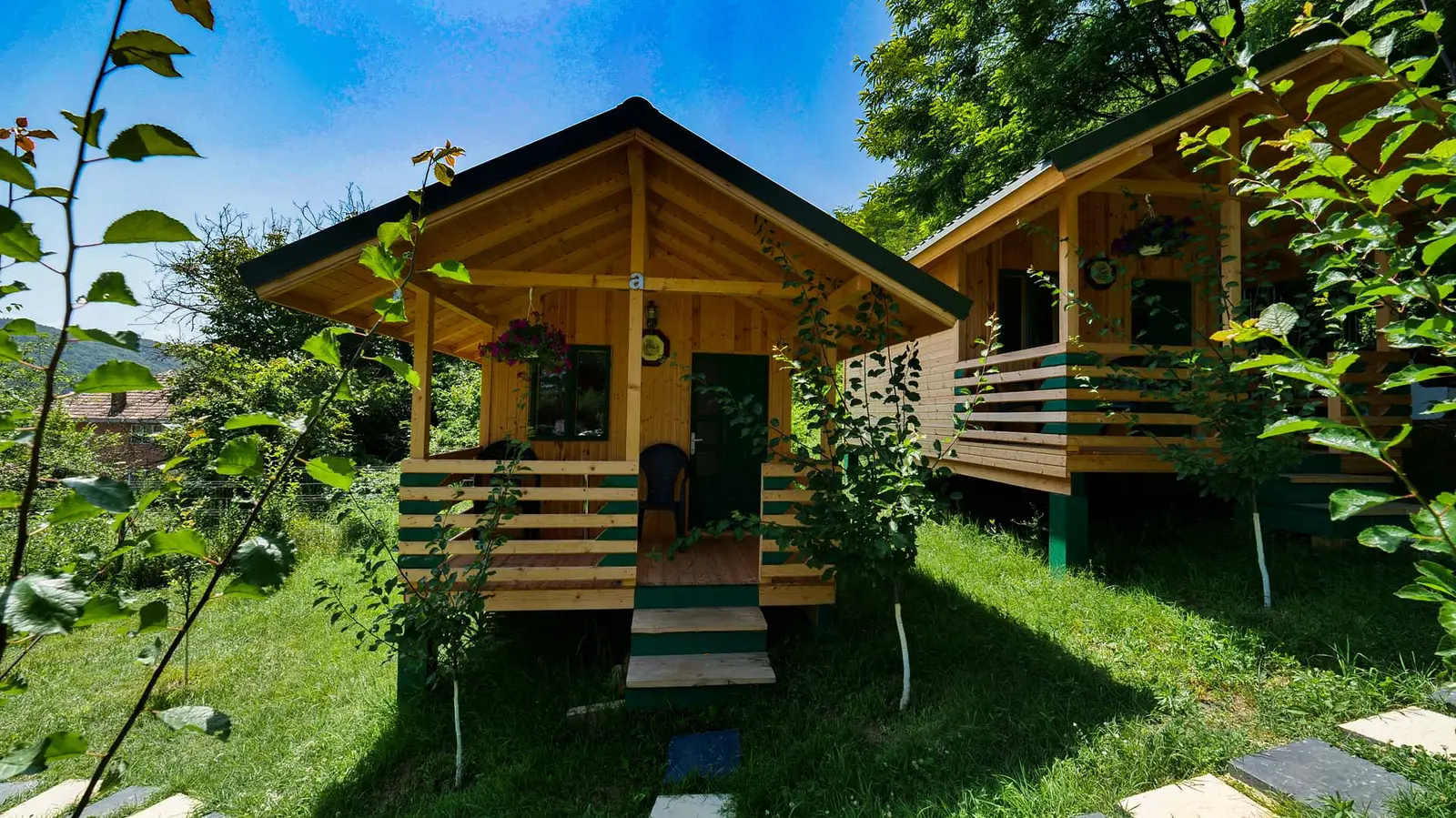 Cazare POIANA SOARELUI în Grăjdana, BUZĂU