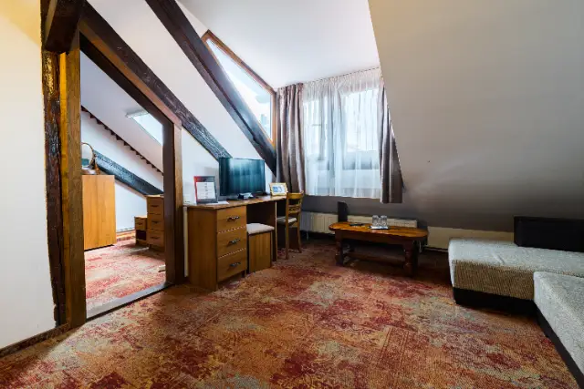 RESIDENCE AMBIENT cameră Apartament ( dormitor + living )