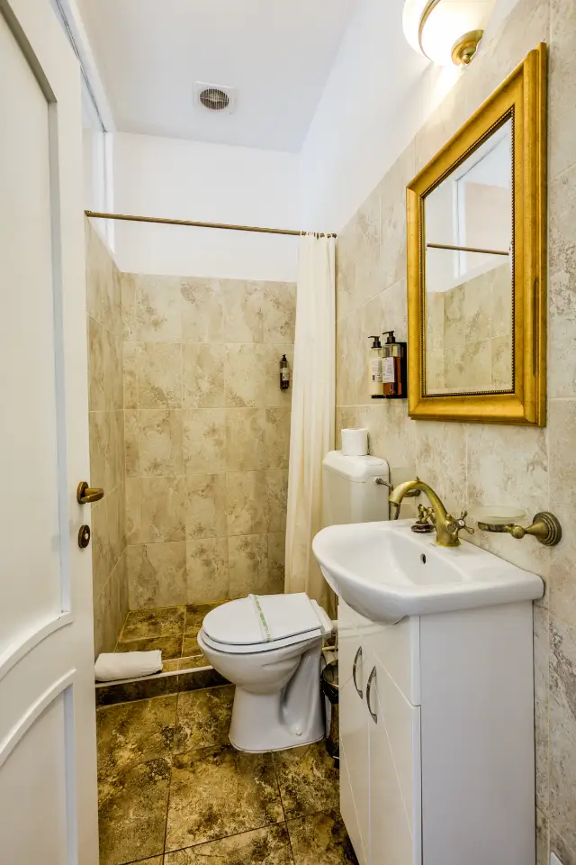 cameră Camere Duble Deluxe cu vedere la Biserica Neagra la RESIDENCE CENTRAL ANNAPOLIS în Braşov - imagine 57
