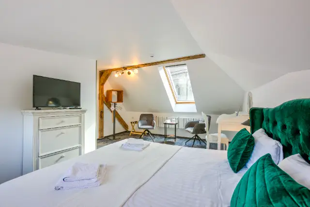 cameră Camere Duble Deluxe cu vedere la Biserica Neagra la RESIDENCE CENTRAL ANNAPOLIS în Braşov - imagine 51