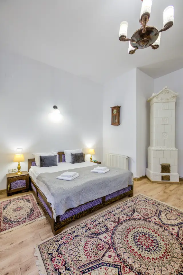 cameră Camere Duble Deluxe la RESIDENCE CENTRAL ANNAPOLIS în Braşov - imagine 35