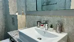 interior la SEAVIEW DELUXE DOUBLE STUDIO-BEACHFRONT RESORT în Năvodari - imagine 18