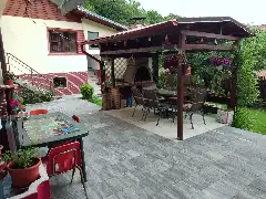 Pensiunea Sebastian exterior