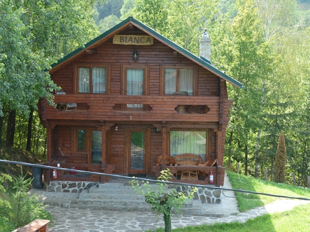 SEKY exterior