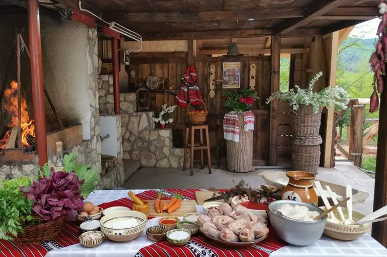 Cazare STEJARUL în Mierea, BUZĂU - stejarul-com-vernesti-sat-mierea