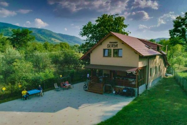 Cazare SURYA în Ludeştii de Jos, HUNEDOARA