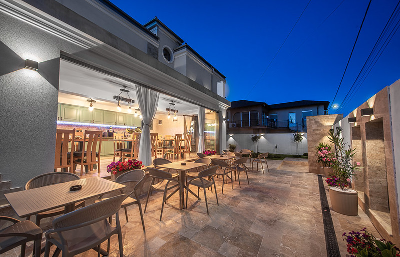 THAYA ROOMS *** exterior