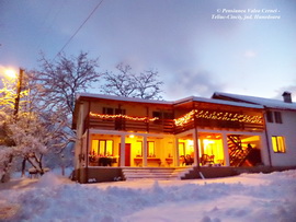 VALEA CERNEI exterior