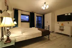 ZODIA CRAIULUI Caprice Room
